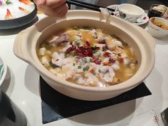 -越城记黑鱼煲(万达店)