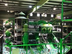 -C7城市运动空间·蹦床·健身·团建