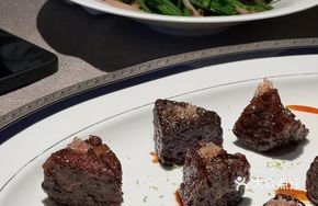 Australian Finger Orange Crispy Beef Steak