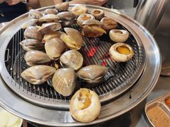 -围炉肉舍•炭烤活鳗•丹东海鲜烤肉(步行街店)