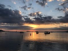 -亚龙湾喜来登·美景台大堂吧