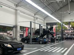 -爱车行 奥迪 奔驰 宝马 保时捷 路虎 专业 维修保养 原厂 奥迪改装升级 中心(静安店)