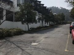 -杭州海华满陇度假酒店