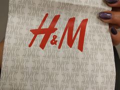-H&M(华润万象城店)