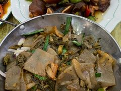 -丹水桥地锅鱼·翘嘴鲌·地方特色全鱼宴(丹江口大坝店)