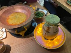 罐罐新晃牛肉-吃饭皇帝大土家民族菜(正大广场店)