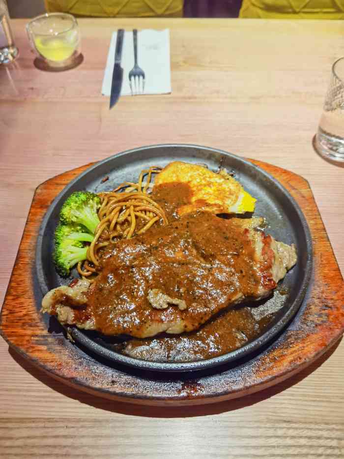 秀玉coffee&kitchen(销品茂店)-"牛排蛮好吃的,味道还不错,下次有空去