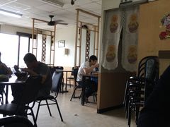 -裴越南小吃(精武店)