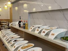 自助调料区-鸿喜牛·潮汕鲜牛肉火锅(海浪湾店)