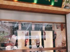 -左庭右院鲜牛肉火锅(浦江欢乐颂店)
