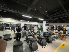 -超鹿运动(融侨锦江店)