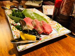 -肉魁屋·烧肉·烧鸟·酒场(高新店)