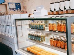 面包甜点陈列柜-奈雪的茶(赛格店)