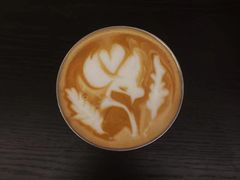 拿铁-Seesaw Coffee(上海国金中心店)