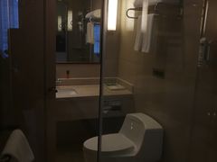 -维也纳国际酒店·西京医院胡家庙地铁站店