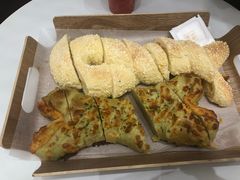 菠菜肉骨头-奈雪的茶(华侨城创意园店)