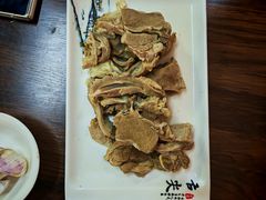 -清真·伊清阁餐厅