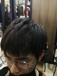 点击看大图 -首脑美发沙龙