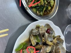 -清真磊磊烧烤老店(饮虎池街34号店)