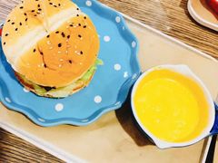 -牛纽塔·牛人堡(群众路店)