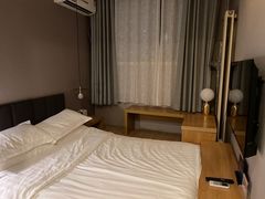 -景里·红驿栈酒店(北京三里屯店)