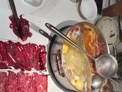 -潮牛壹号鲜牛肉火锅(世界城广场店)