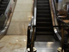 -飞洲国际广场-地下停车库