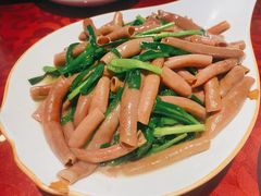 韭菜炒海肠-崴海渔村(虹梅路店)