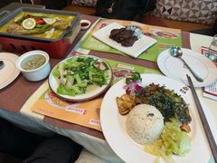 -意卡菲·欢乐聚会餐厅(华侨店)