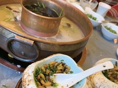 -慢丽江·云南野生菌土鸡锅(付家庄店)