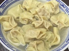 荠菜肉冷馄饨-潘国仙耳光馄饨(黄家阙路店)