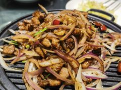 -鲁菜根·泰安菜(万达店)