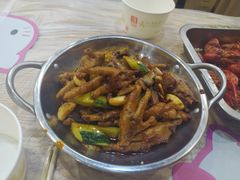 -江城燕子大排档(江汉路步行街店)