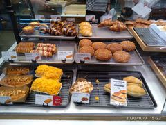 -巴黎贝甜(宜山路店)