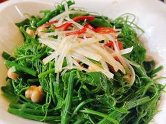 -伊带伊路新疆美食府(呼家楼店)