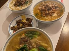 三鲜粉-邱芳粉店(迎宾大道旗舰店)