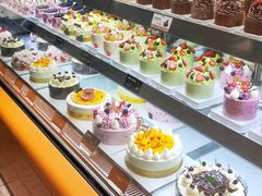 -罗森尼娜(德思勤店)