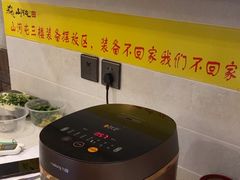 -山河屯铁锅炖鲜鹅·东北菜(开发区一店)