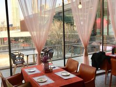 靠窗位-赵小姐丨新中餐(曲江店)