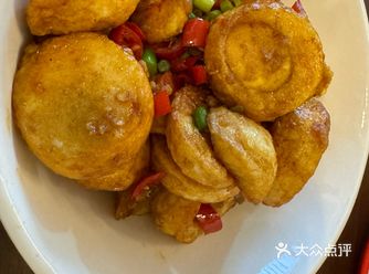 在公司附近,经常过来吃,周围最好吃的一家湘菜馆