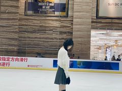 -冠军冰场(环球中心店)