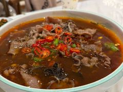 -犇逸·乐山跷脚牛肉·四川现炒(览海店)