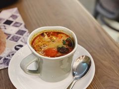 海鲜冬阴功汤-CHINCHIN 青青·泰国料理(万象食家店)