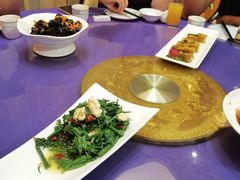 -威尔佳·创意陕菜融合菜(老城根红庙坡地铁站店)