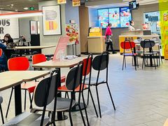 大堂-麦当劳(季平店)