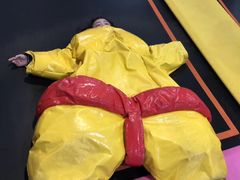 -嘿哟动霸CHUA·新潮玩运动娱乐中心·蹦床滑冰团建乐园