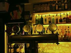 -Mx.cocktail bar
