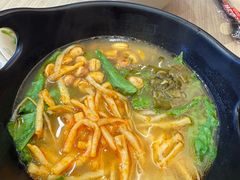 -桂在香知桂林米粉(红博中央公园店)