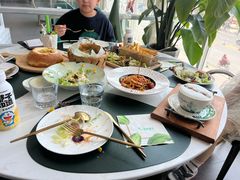 -ins森林童话餐厅coffee&bistro