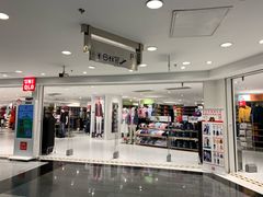 -优衣库(上海正大广场店)